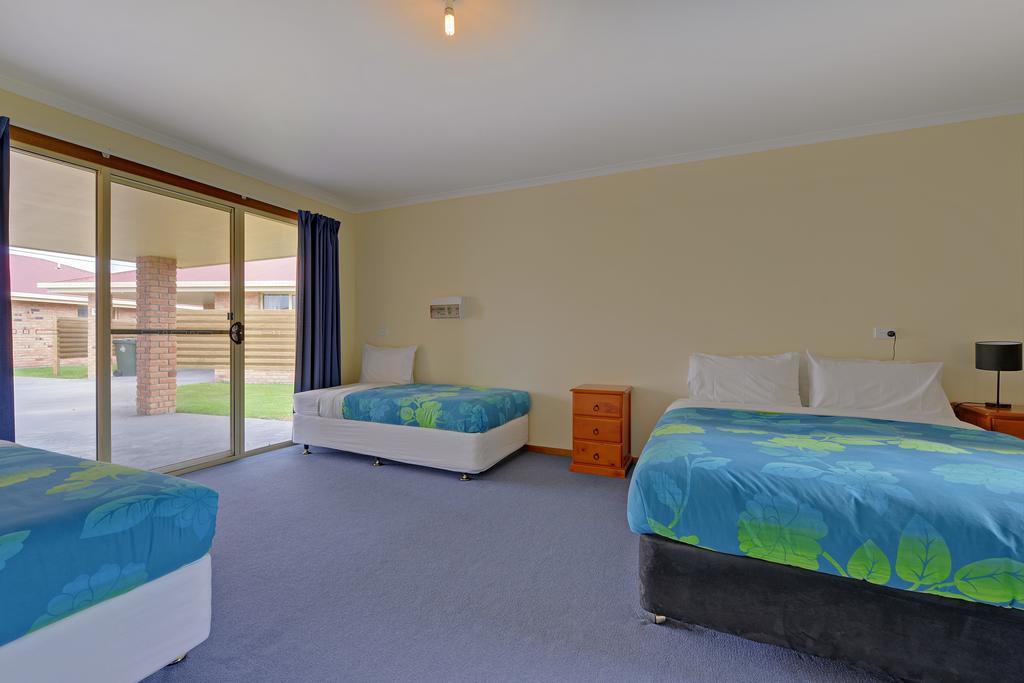 All Inn Strahan Holiday Units Exterior foto
