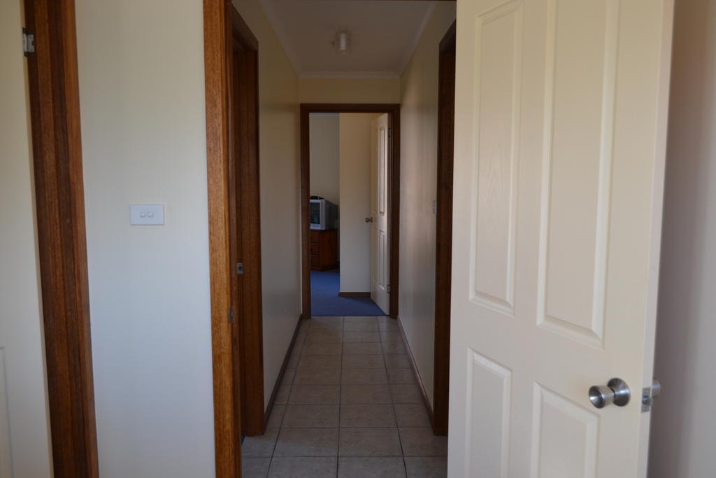 All Inn Strahan Holiday Units Exterior foto
