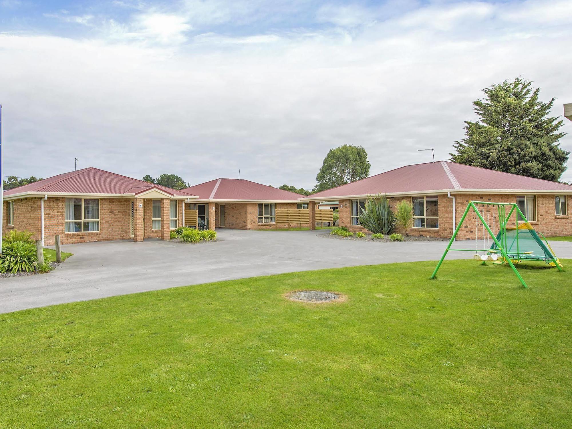 All Inn Strahan Holiday Units Exterior foto